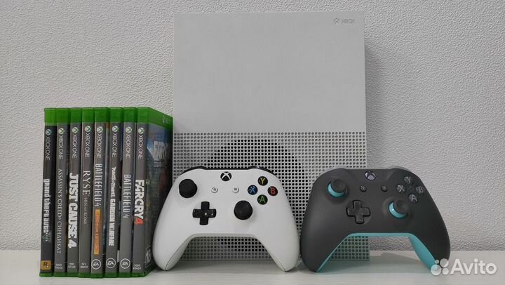 XBox One S + подписка в подарок 450 игр