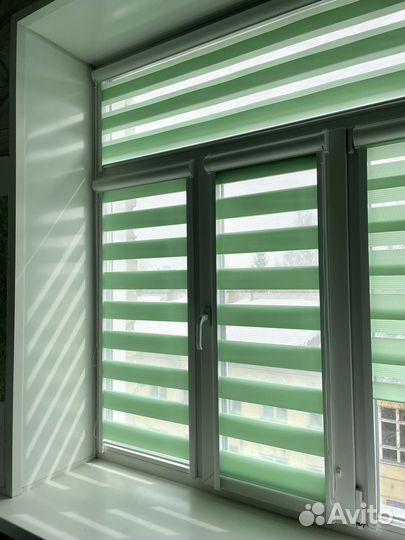 Рулонный шторы зебра 