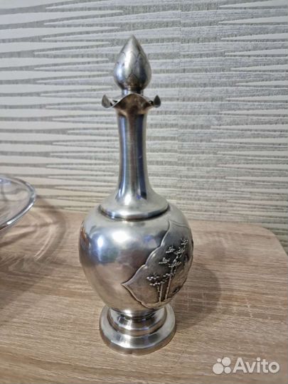 Сет: серебряный графин и поднос