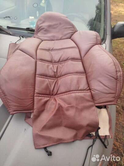 Автомобильные чехлы из экокожи