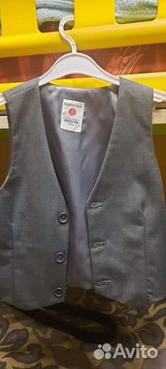 Школьный костюм + в подарок жилетка Batton Blue