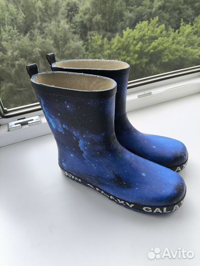Резиновые сапоги