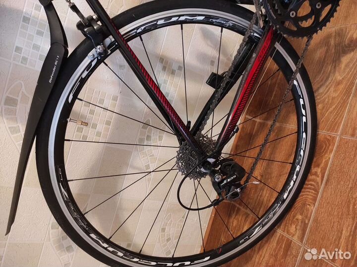 Шоссейный велосипед Vitus zenium 56(L)