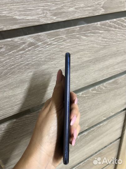 HONOR 10 Lite, 3/32 ГБ