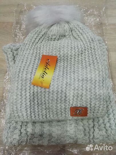 Комплект шапка и снуд