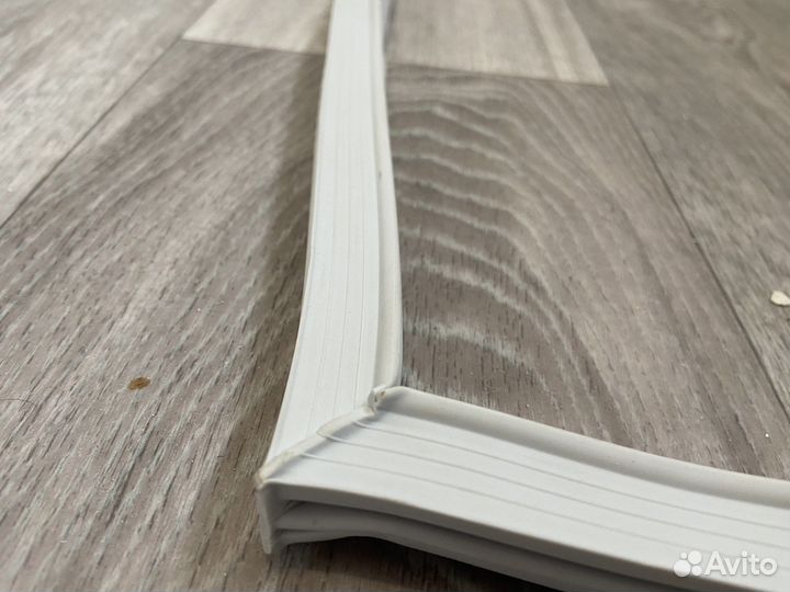 Уплотнитель для холодильника (морозилки)