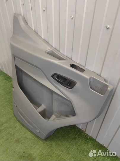 Обшивка двери передняя левая Ford Transit TTG 2.0