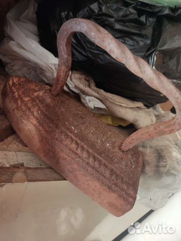 Утюг старинный