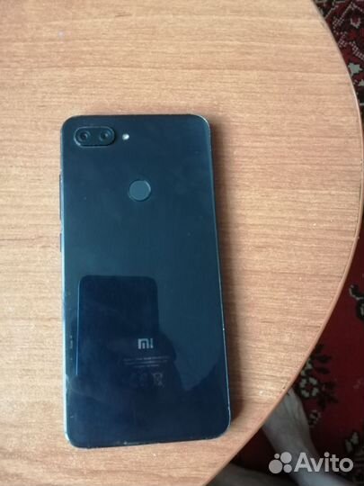 Xiaomi Mi 8 Lite, 4/64 ГБ