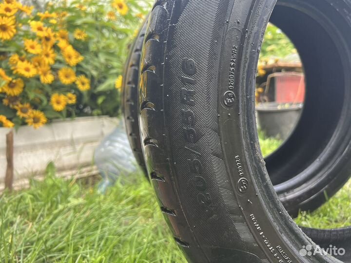 Viatti Strada Asimmetrico V-130 205/55 R16