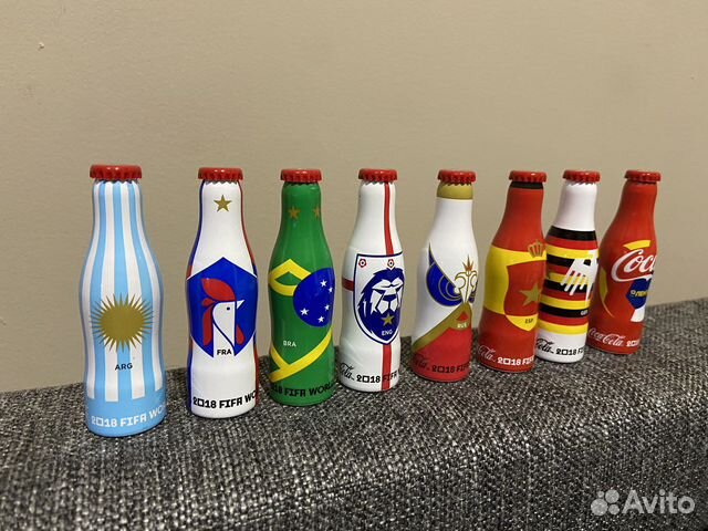 Продам коллекцию бутылочек в честь чм из ленты