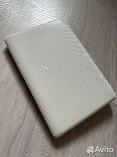 Нетбук asus Eee PC R101D