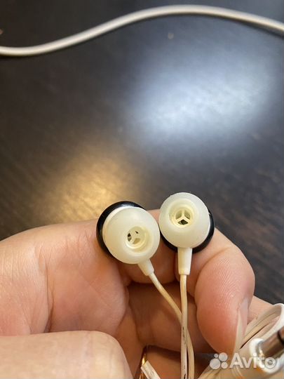 Наушники проводные 3,5 мм белые