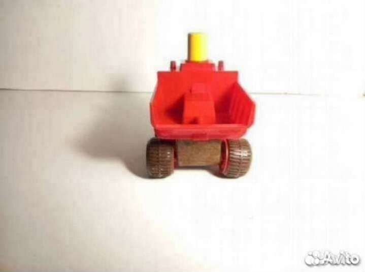 Игрушка СССР Грузовик с кнопкой