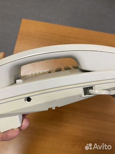 Б/У Телефон проводной Panasonic KX-TS2365RUW