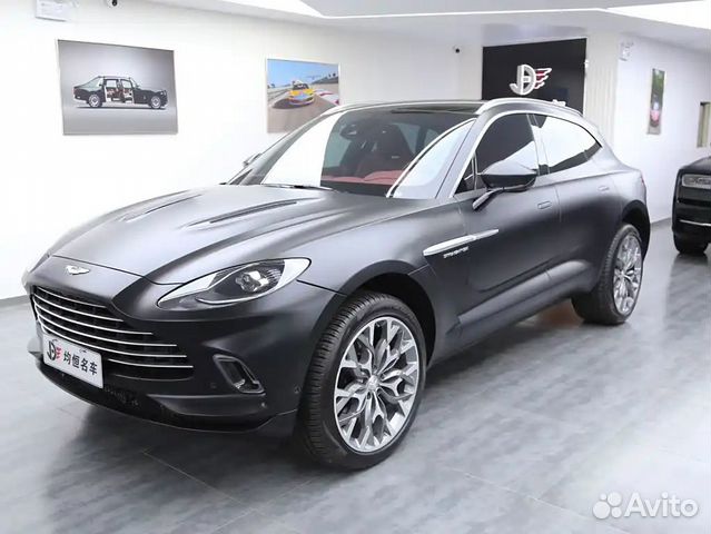 Aston Martin DBX 4.0 AT, 2023, 1 200 км с пробегом, цена 27000000 руб.