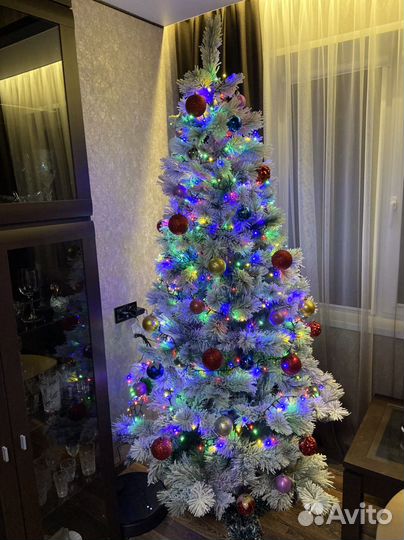 Елка искусственная