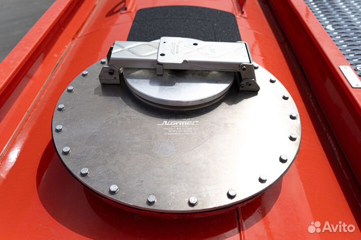 Полуприцеп бензовоз Bonum 32 куб.м, 2023