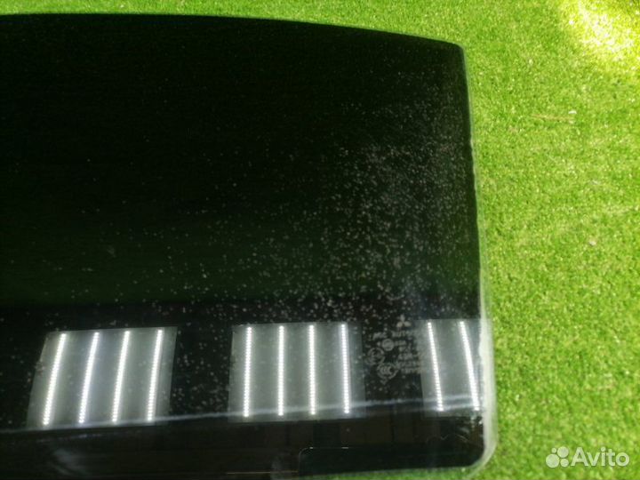 Стекло двери заднее левое Mitsubishi Lancer 10 CX