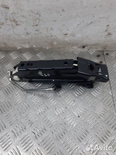 Домкрат Volkswagen Golf хэтчбэк 1.9 2007