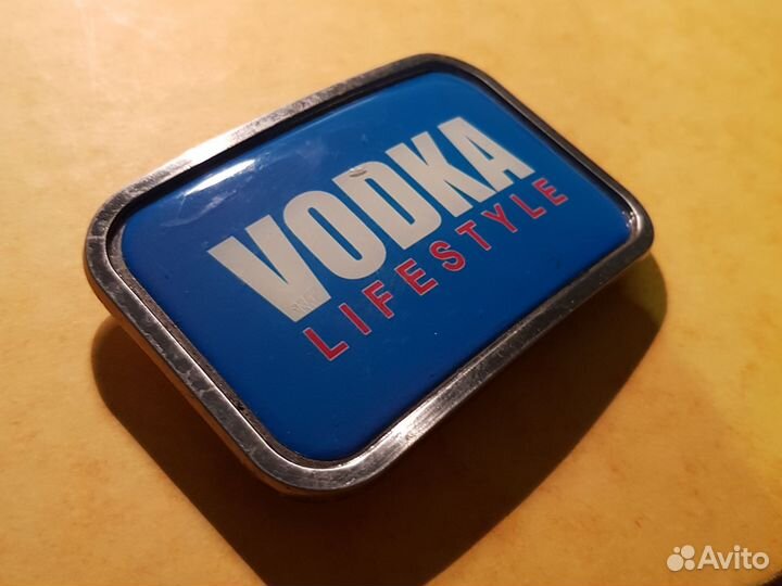 Пряжка vodka lifestyle