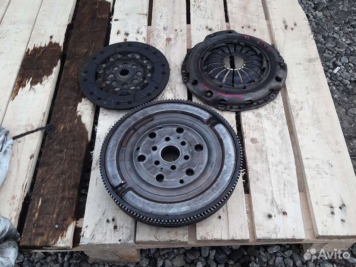 Маховик Опель Вектра С 2.2i Z22YH