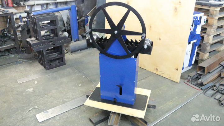 Трубогибочный станок (профилегиб, трубогиб)