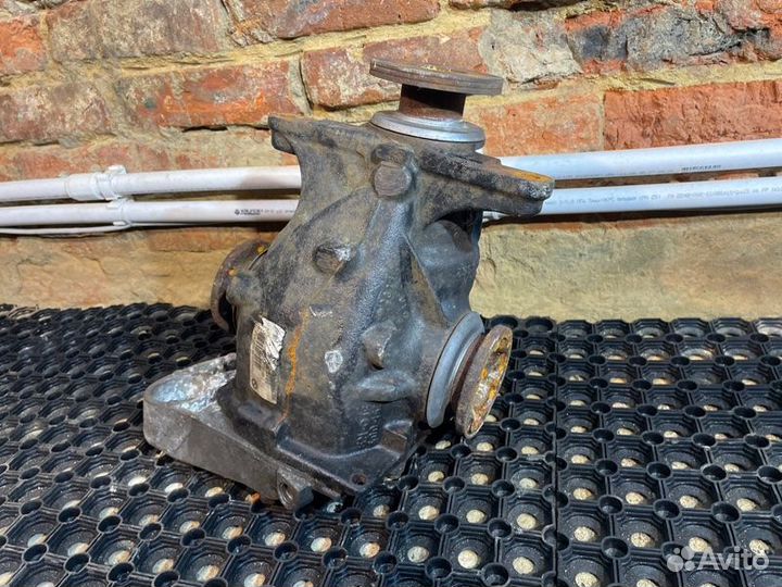 Редуктор задний Bmw 3 E91 N43B20 2011