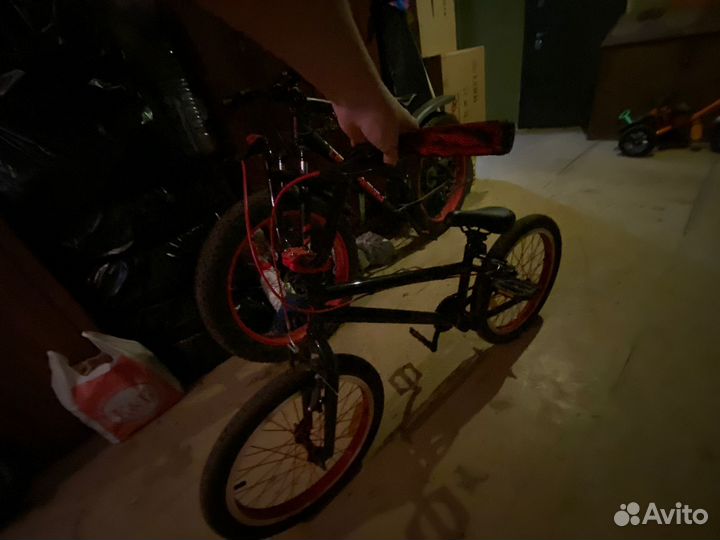 Трюковой велосипед bmx