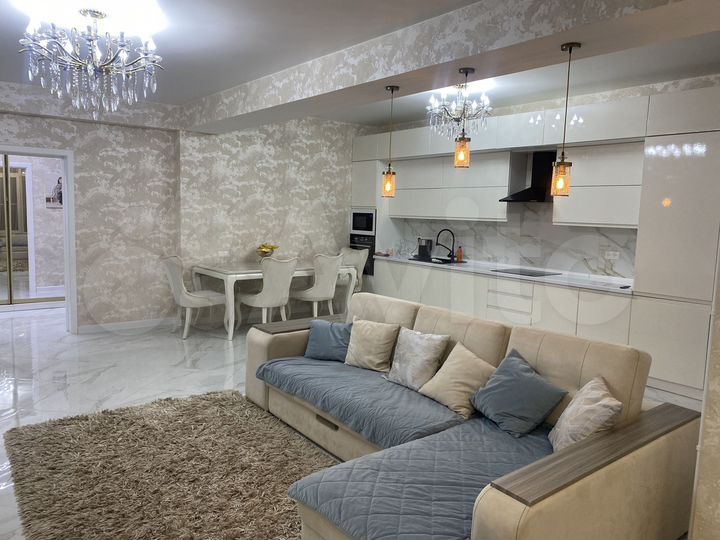 2-к. квартира, 80,5 м², 12/13 эт.