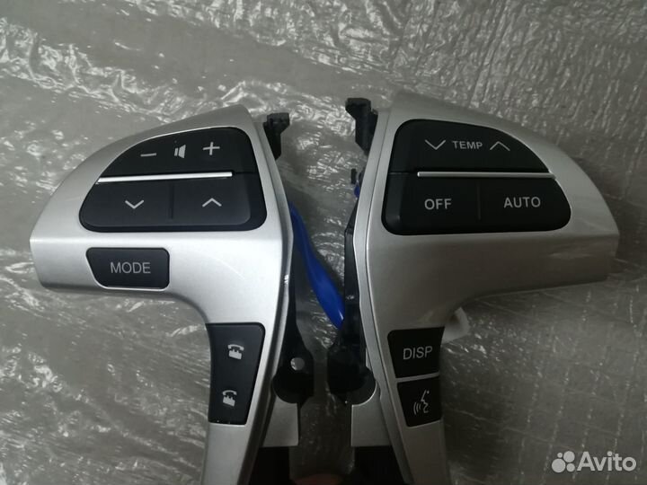 Кнопки на руль toyota camry 40/ новые
