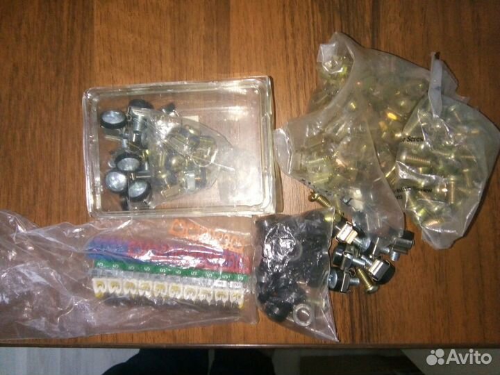 Оборудование серверного шкафа 19