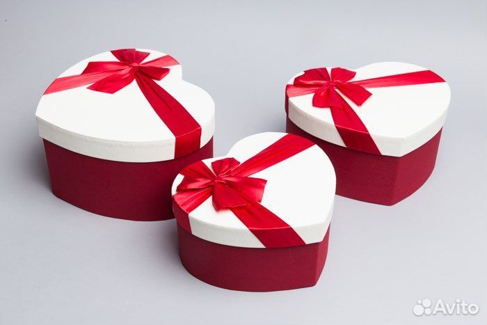 Коробка подарочная в форме сердца