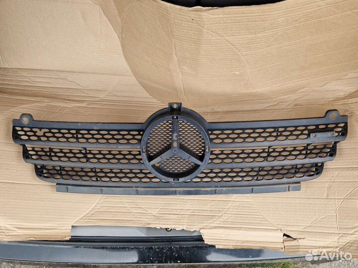 Решетка радиатора mercedes sprinter 909 classic