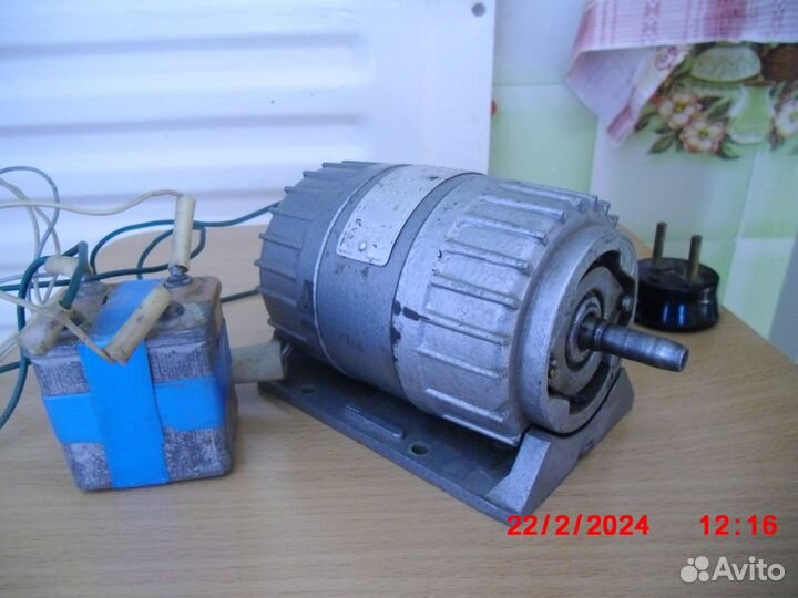 Электродвигатель 220в