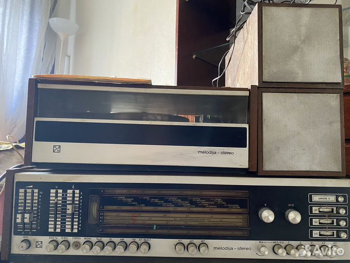 Проигрыватель винила СССР