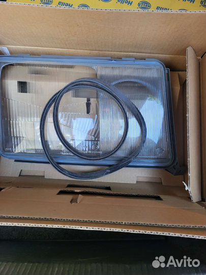 Стёкла фар Mercedes w124 Hella дорестайл