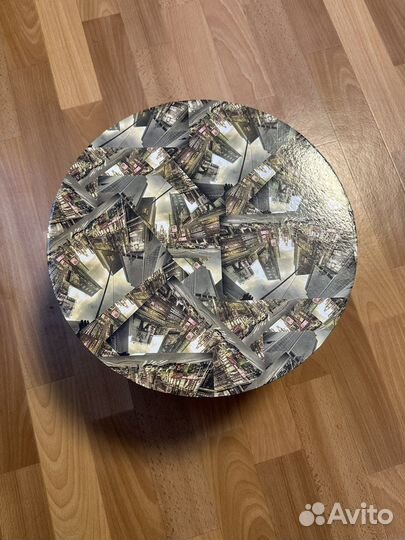 Коробка подарочная круглая d-33,7 см