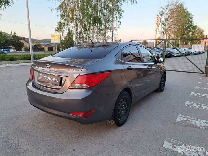 Hyundai Solaris 1.6 МТ, 2015, 83 497 км