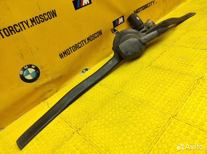 Трапеция стеклоочистителя Mercedes-Benz W124