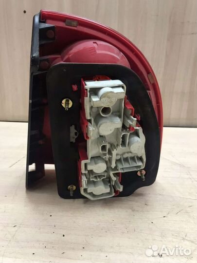 Фонарь задний левый volkswagen passat b5+