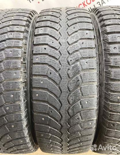 Bridgestone Blizzak Spike-01 185/65 R15 89S