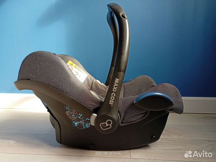 Автолюлька maxi cosi cabriofix
