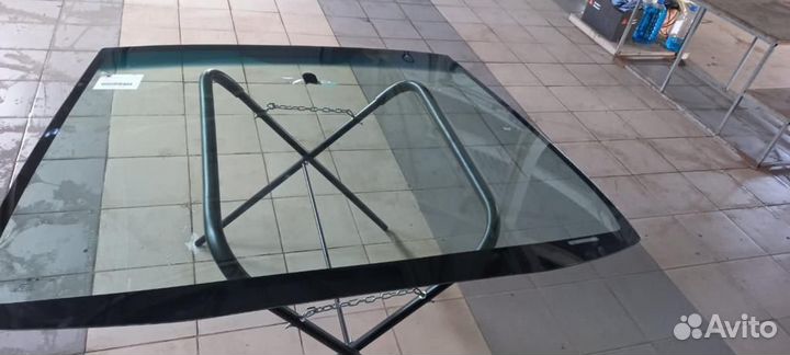 Лобовое стекло на honda civic 3D Х/б 01-05