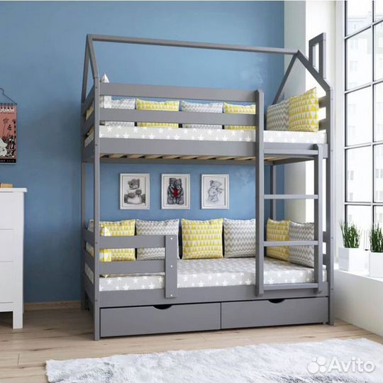 Двухъярусная детская кровать
