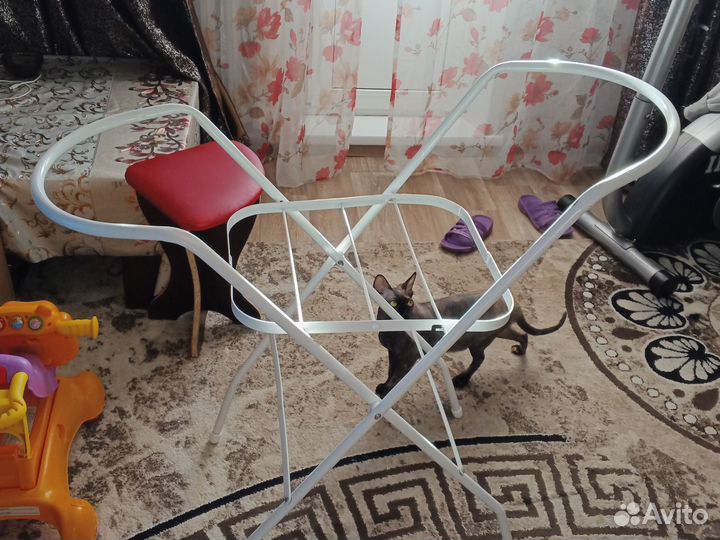 Подставка для детской ванночки