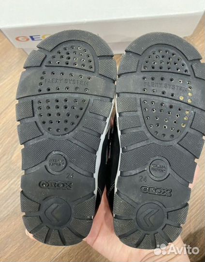 Полуботинки демисезонные 24 размер
