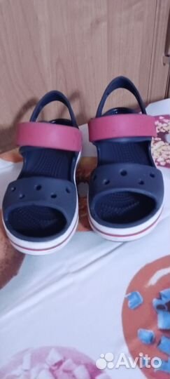 Crocs j2 сандалии