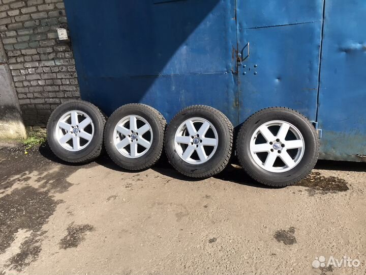 Колёса на Volvo XC90 r17