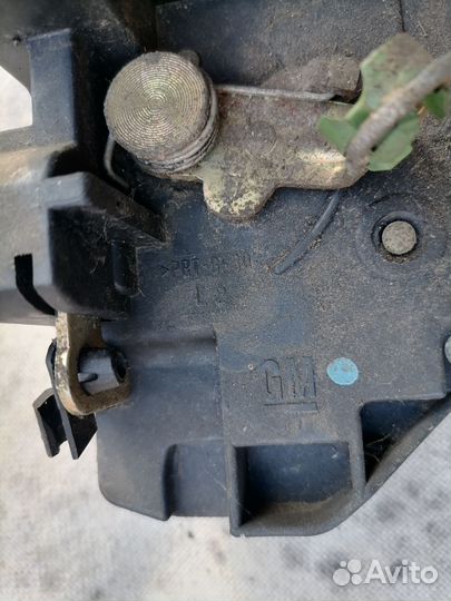 Замок двери задней левой Opel Vectra B